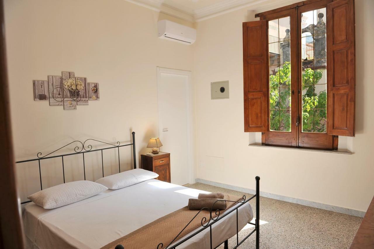 B&B Rosy Паола Екстер'єр фото